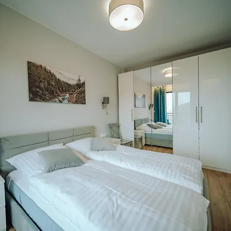 Silence Karpatia Zelda 카르파츠